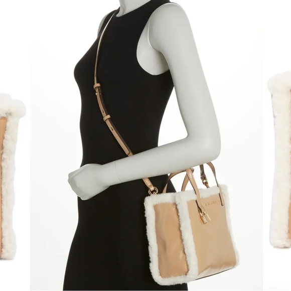 Marc Jacobs Faux Fur Trimmed Tote - Picture 3 of 10